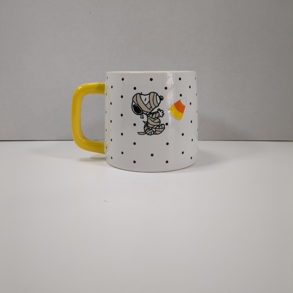 Magenta home Peanuts Halloween coffee mug, white/yellow - Picture 2 of 6